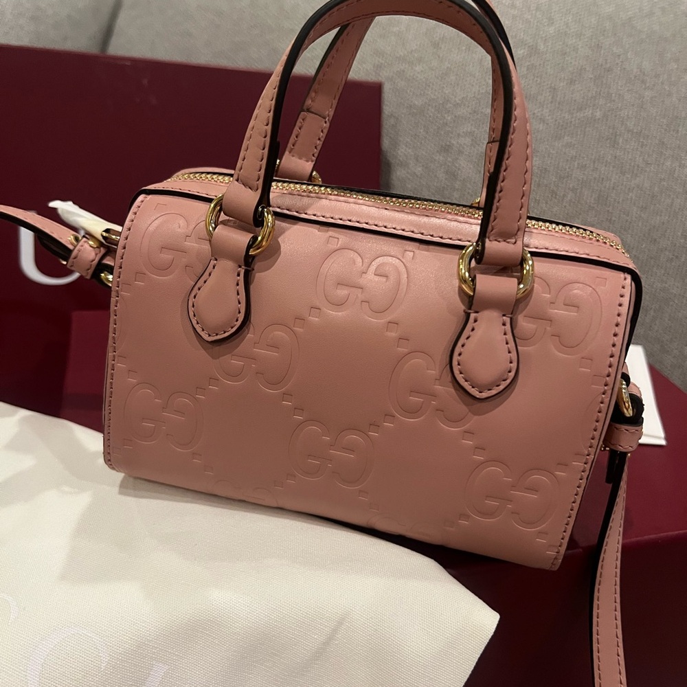 Sold not available Gucci GG Super Mini Blush Pink Leather Crossbody Bag - Picture 7 of 14